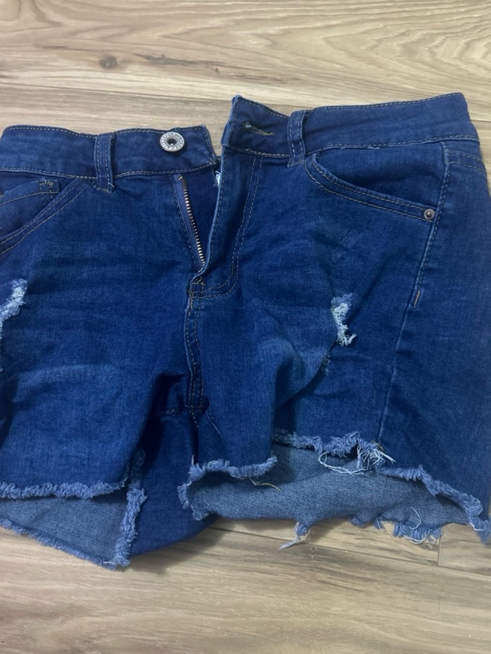 California Waves vintage Dark Blue Distressed Denim Shorts